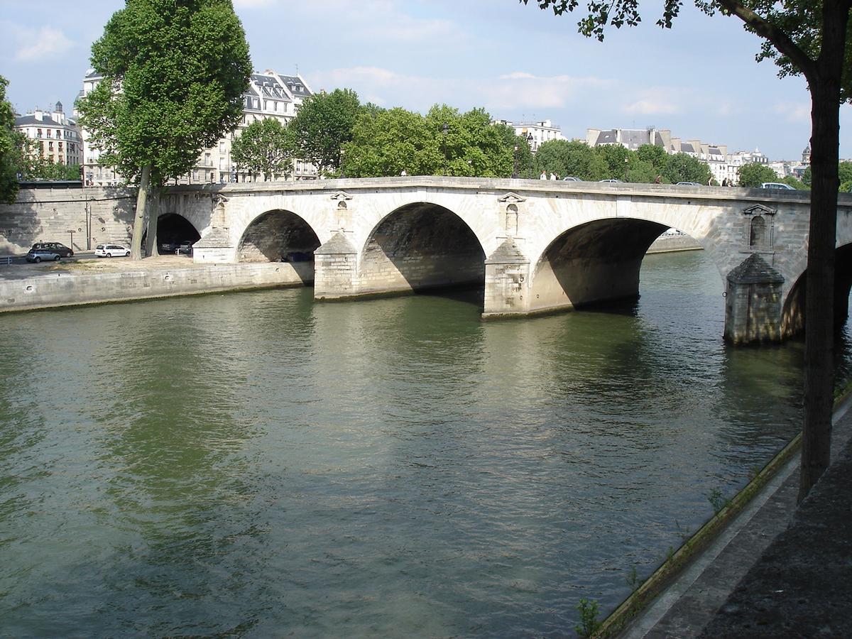 Marie Bridge, Paris 