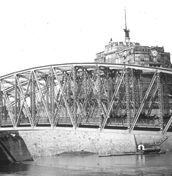 Pont métallique du Borgo, Château Saint-Ange. Vue stéréoscopique, vers 1900. 