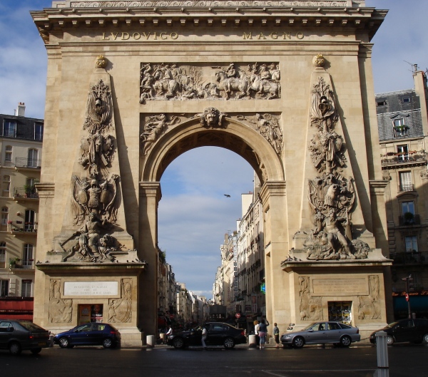 Porte Saint-Denis, Paris 10e 