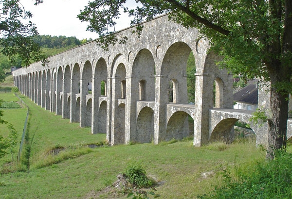 Vanne Aqueduct 