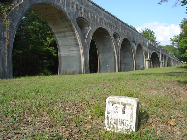 Vanne Aqueduct 