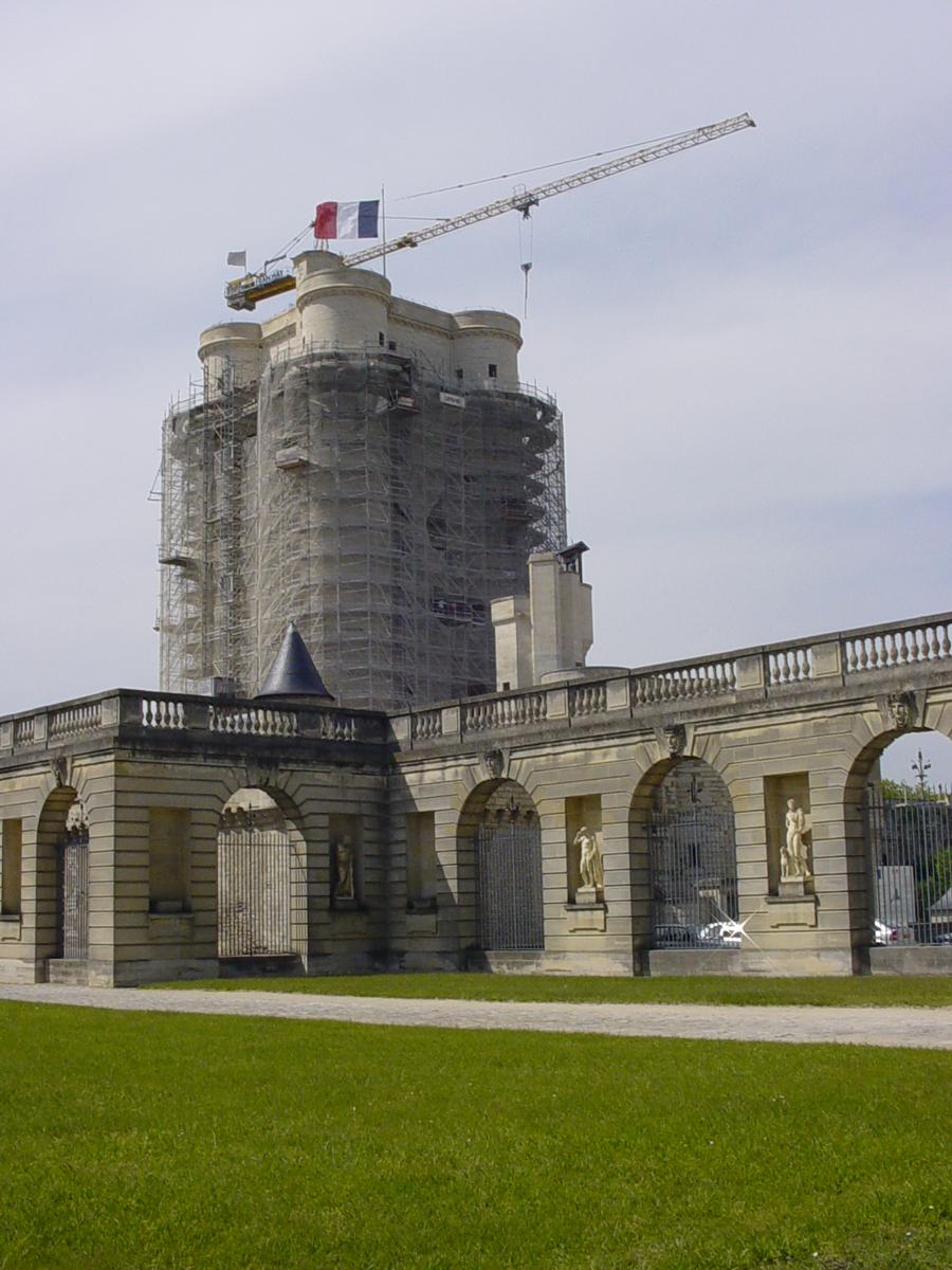 Château de Vincennes. Donjon, travaux en 2005 