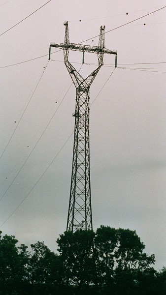 Pylône de la traversée à haute tension du Lillebælt 