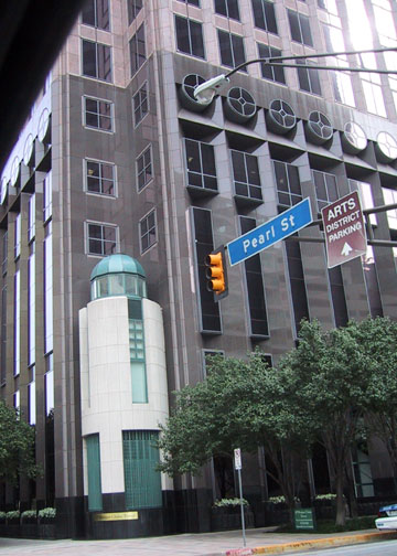 Corner of JP Morgan Chase Tower 
