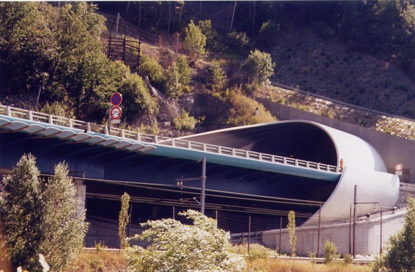 Orelle Tunnel portal and abutment of Pont des Chèvres viaduct 