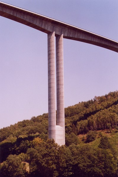 Viaduc de Tulle
Pile P4: 124 mètres de hauteur 