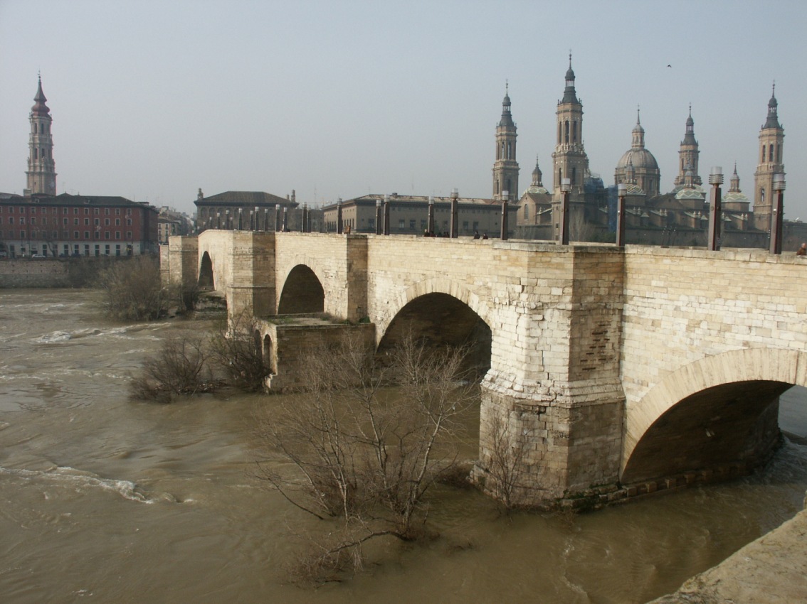 Puente de Piedra, Zaragoza 