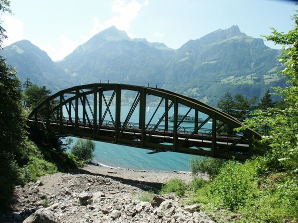 Gotthard rail road: Gumpischbach-Bridge 