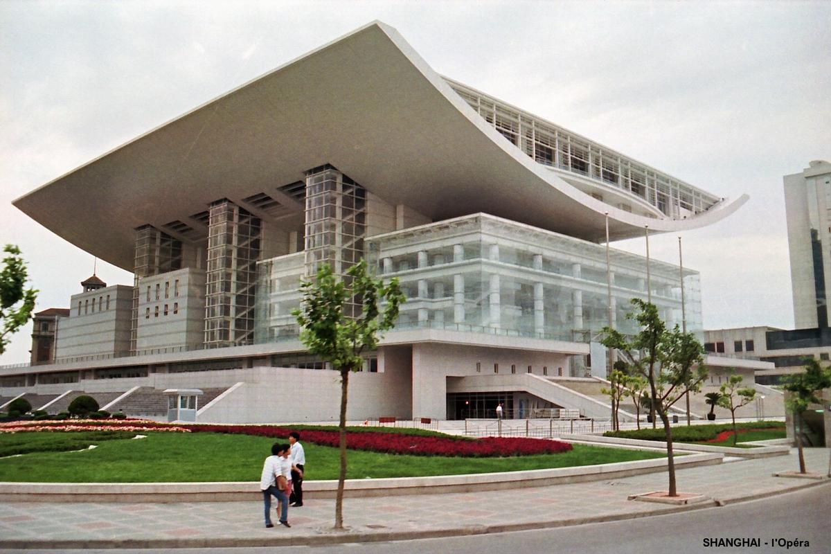 Shanghai Opera (Shanghai, 1998) 