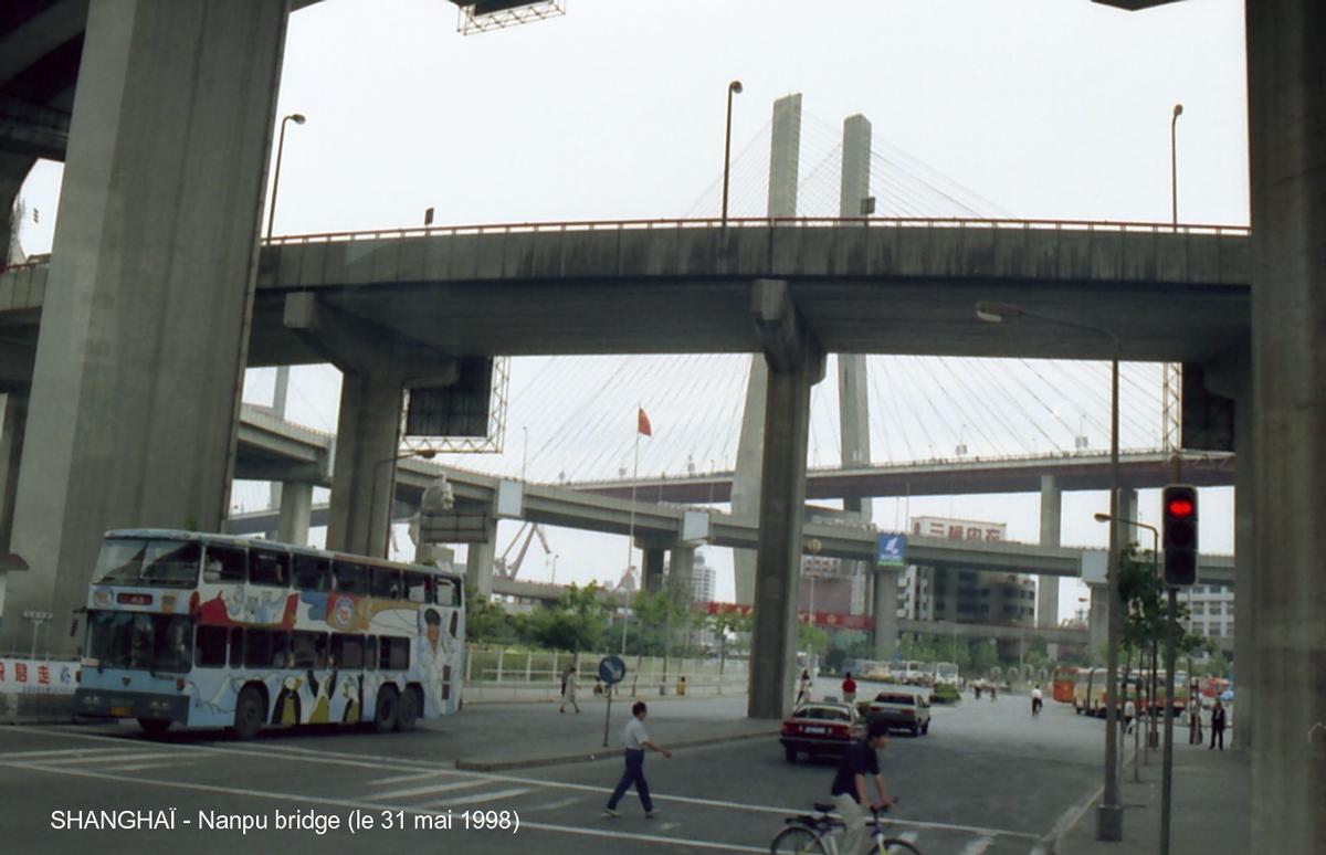Nanpu Bridge, Shanghai Pylon and interchange on the left bank of the HuangPu River