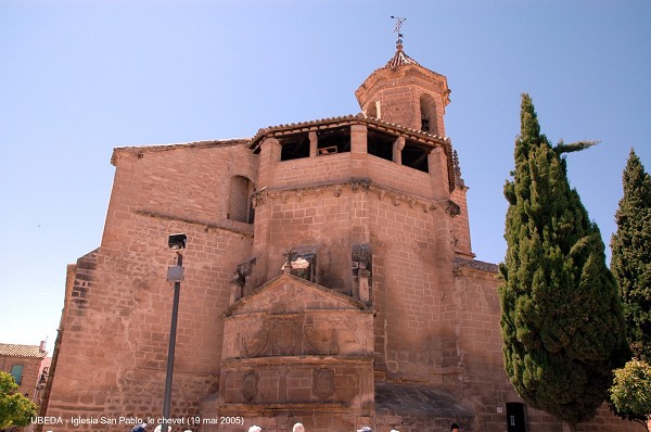 Fiche média no. 48572 UBEDA (Andalousie), (ville inscrite au Patrimoine Mondial de l'Humanité) – Eglise San Pablo, construite et remaniée du XIIe au XVIIe, elle présente une grande variété de styles