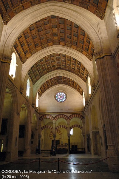 Fiche média no. 48078 CORDOUE (Andalousie) – La Mezquita, la « Capilla de Villaviciosa », en 1371 des artisans mudéjars construisirent cette première chapelle chrétienne dans la Mosquée