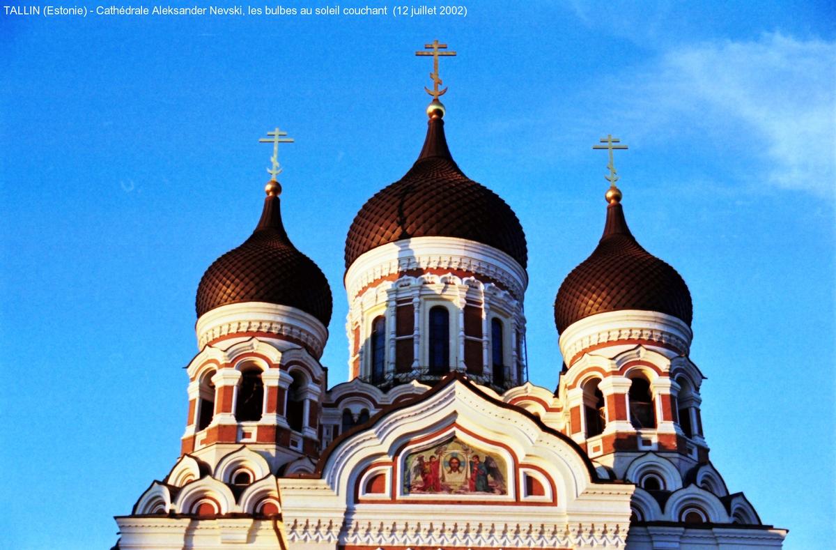 Fiche média no. 45662 TALLIN (Estonie) – Cathédrale orthodoxe « Aleksander Nevski », construite à la fin du 19e siècle, dans le style des églises moscovites du XVIIe