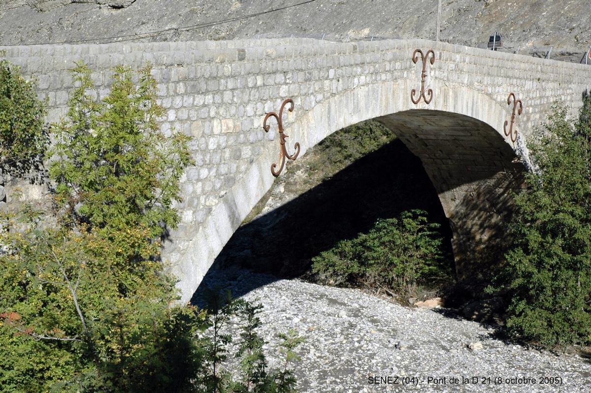 SENEZ (04) – Pont sur l'Asse de Blieux 