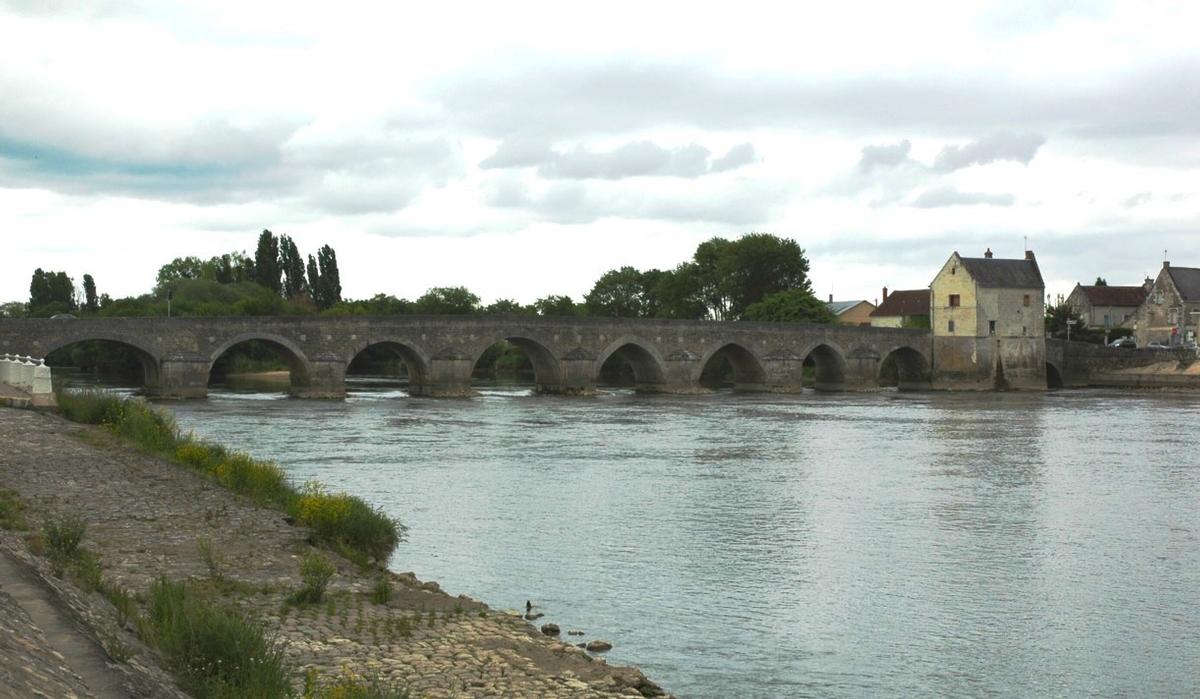 Cherbrücke Montrichard 