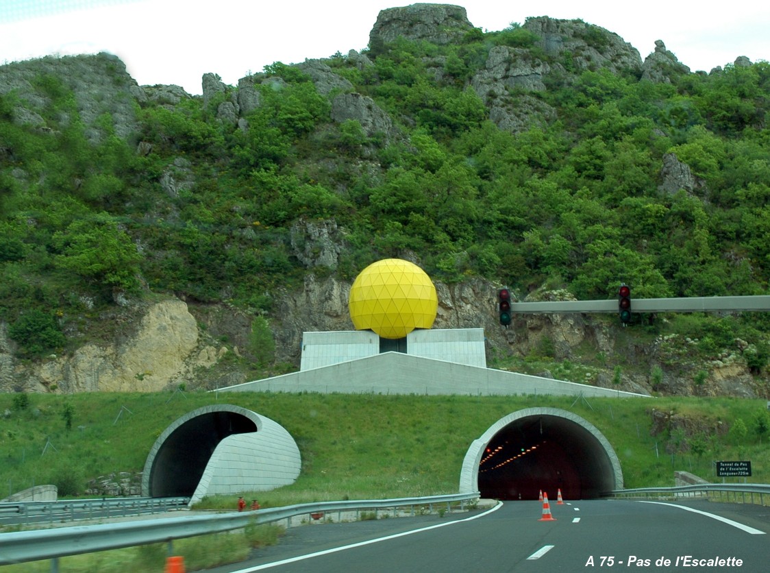 Autoroute A 75, tunnel du Pas-de-l'Escalette, tête d'ouvrage nord 