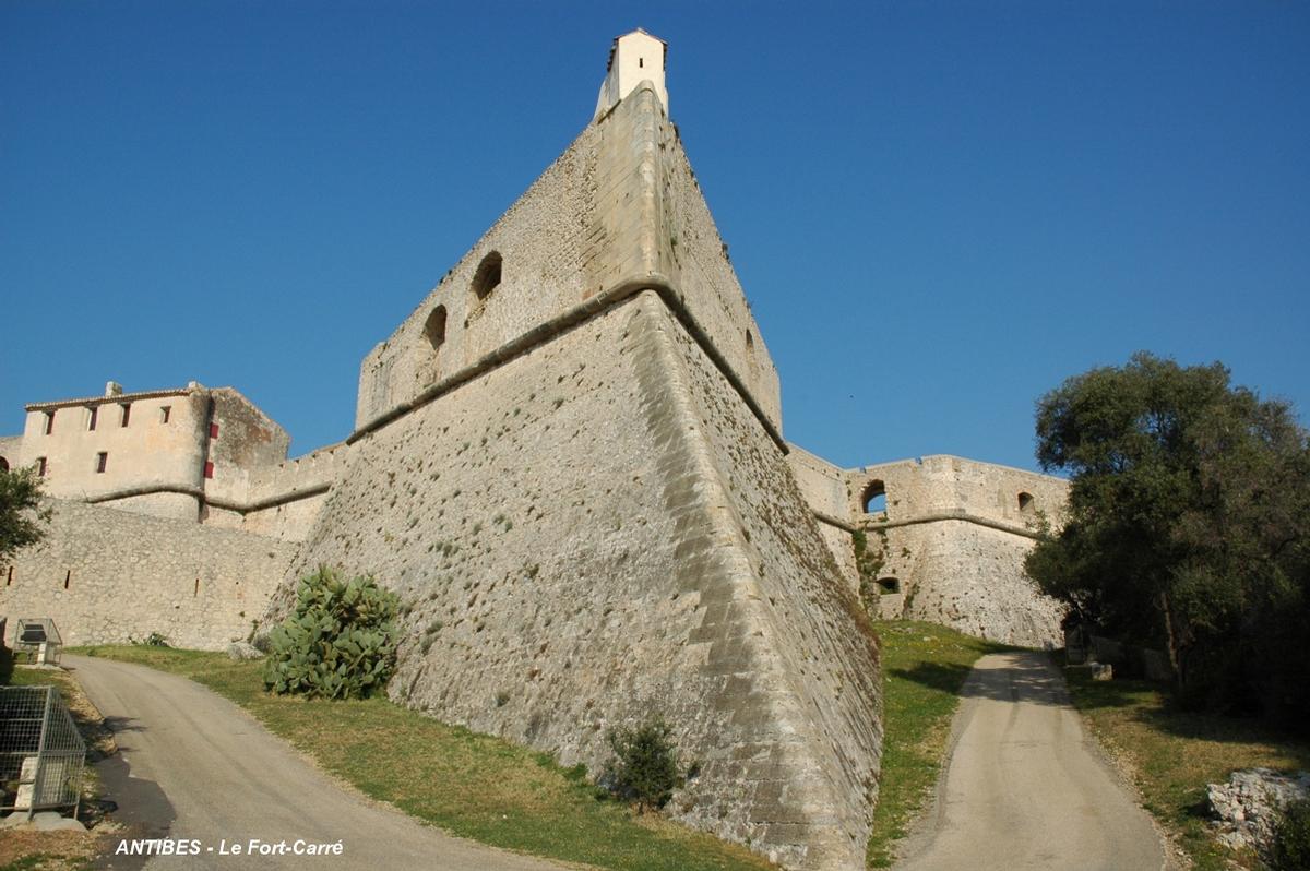 ANTIBES (06, Alpes-Maritimes) – Le fort Championnet, ou Fort-Carré, bastion Est 