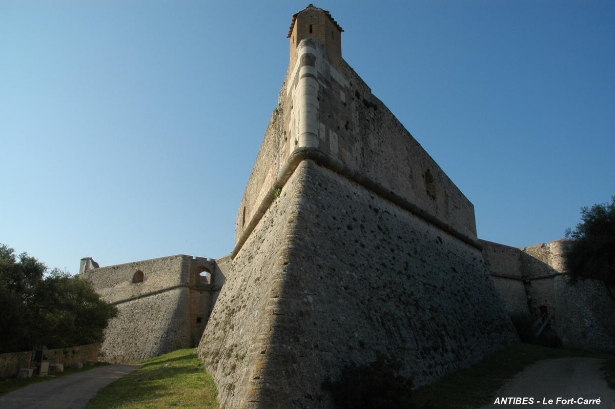 ANTIBES (06, Alpes-Maritimes) – Le fort Championnet, ou Fort-Carré, bastion nord 