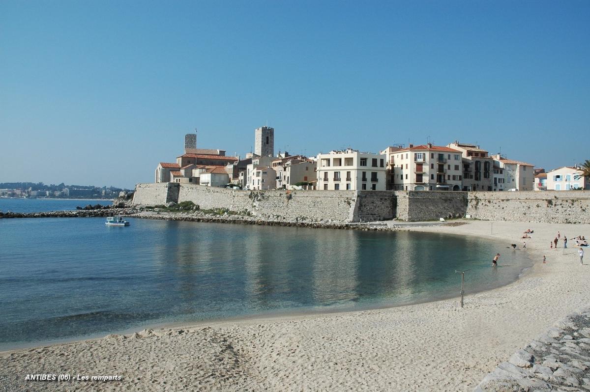 Antibes - Sea Front Ramparts 