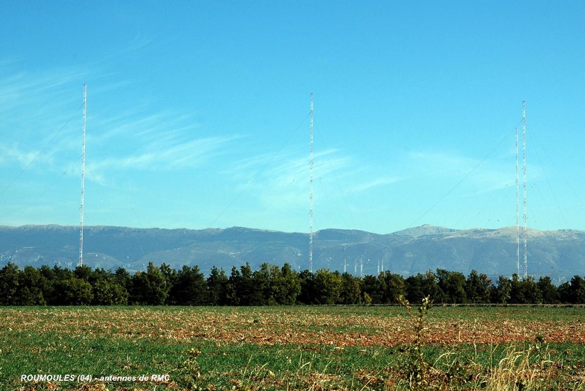 ROUMOULES (04500, Alpes-de-Haute-Provence) – Antennes de Radio-Monte-Carlo 