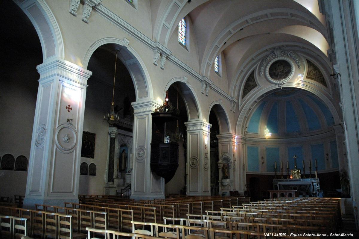 Fiche média no. 110298 VALLAURIS (06, Alpes-Maritimes) – Eglise Sainte-Anne - Saint-Martin, le bâtiment actuel a été construit de 1839 à 1882 (architecte: Jacques QUIRE, entrepreneur: J.B.BŒUF fils)