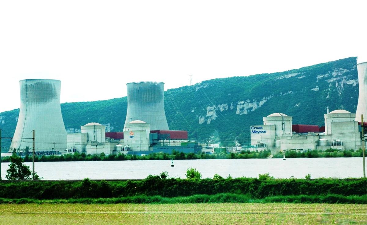 Communes de Cruas (07350, Ardèche, Rhône-Alpes) et Meysse (07400) - Centre de production nucléaire de Cruas-Meysse Communes de Cruas (07350, Ardèche, Rhône-Alpes) et Meysse (07400) - Centre de production nucléaire de Cruas-Meysse