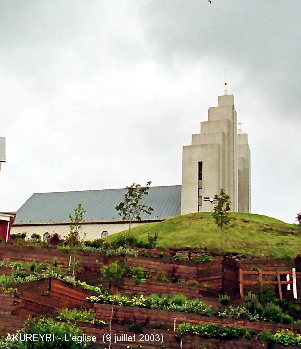 Kirche in Akureyri 
