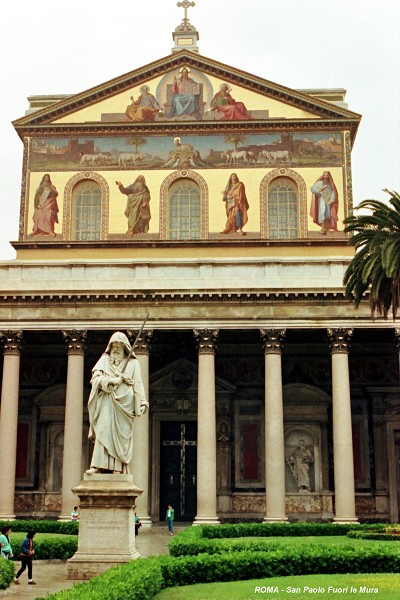 ROME – Basilique Saint-Paul-hors-les-murs, façade principale du XIXe 