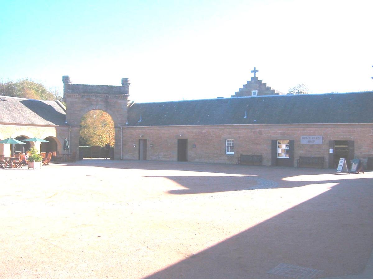 Culzean CastleFarm courtyard 