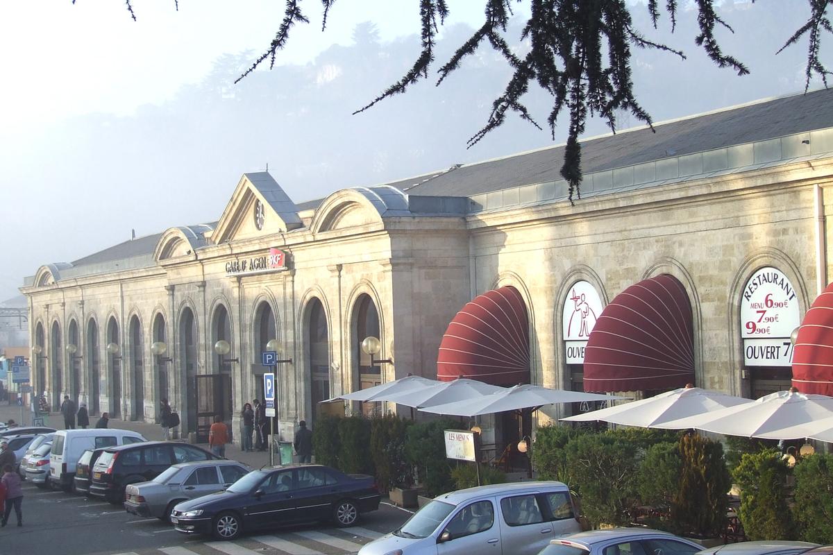 Agen Railway Station 