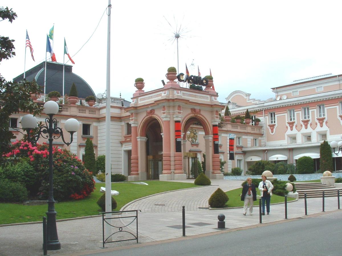 Le Casino d'Aix-les-Bains en Savoie (73- région Rhône-Alpes) 