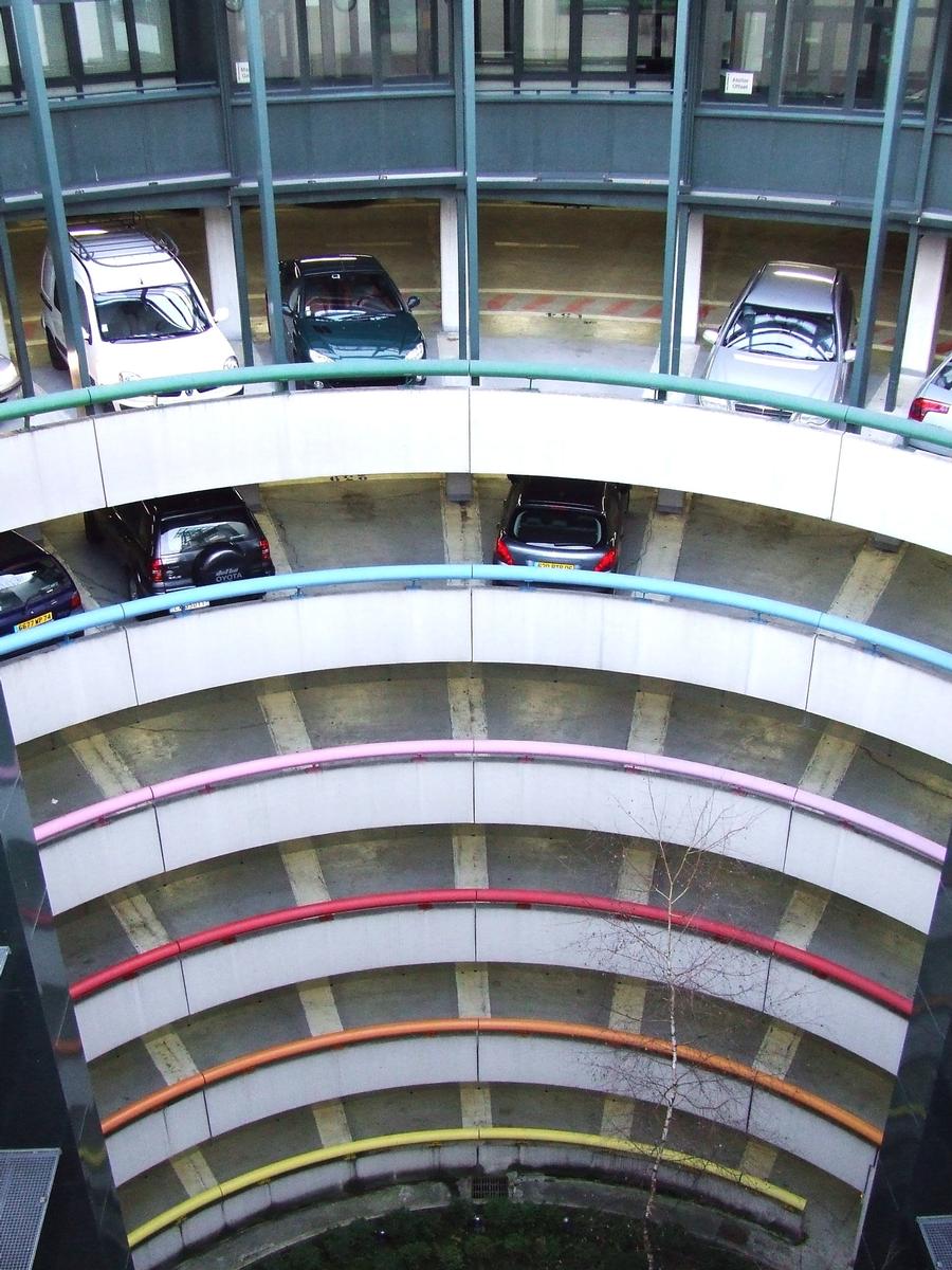 Annecy: Parking souterrain de l'Hôtel de Ville 