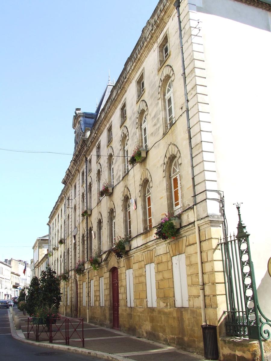 Bergerac Town Hall 