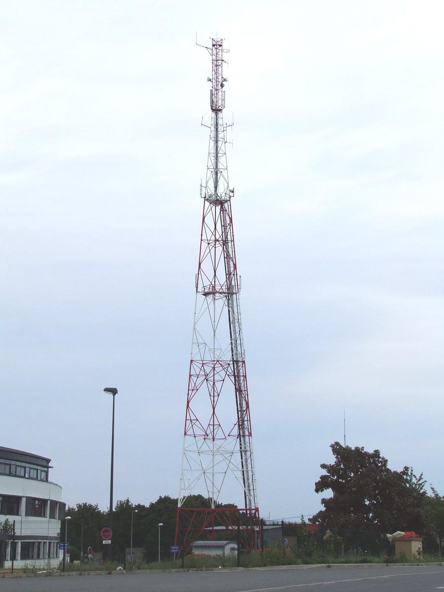 Moulin-Bâtard Transmission Tower 