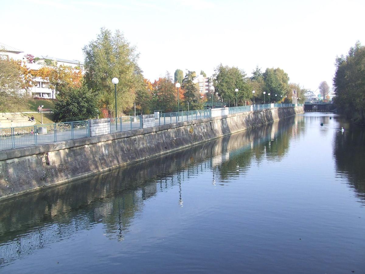 Canal de Huningue à Huningue (68) 