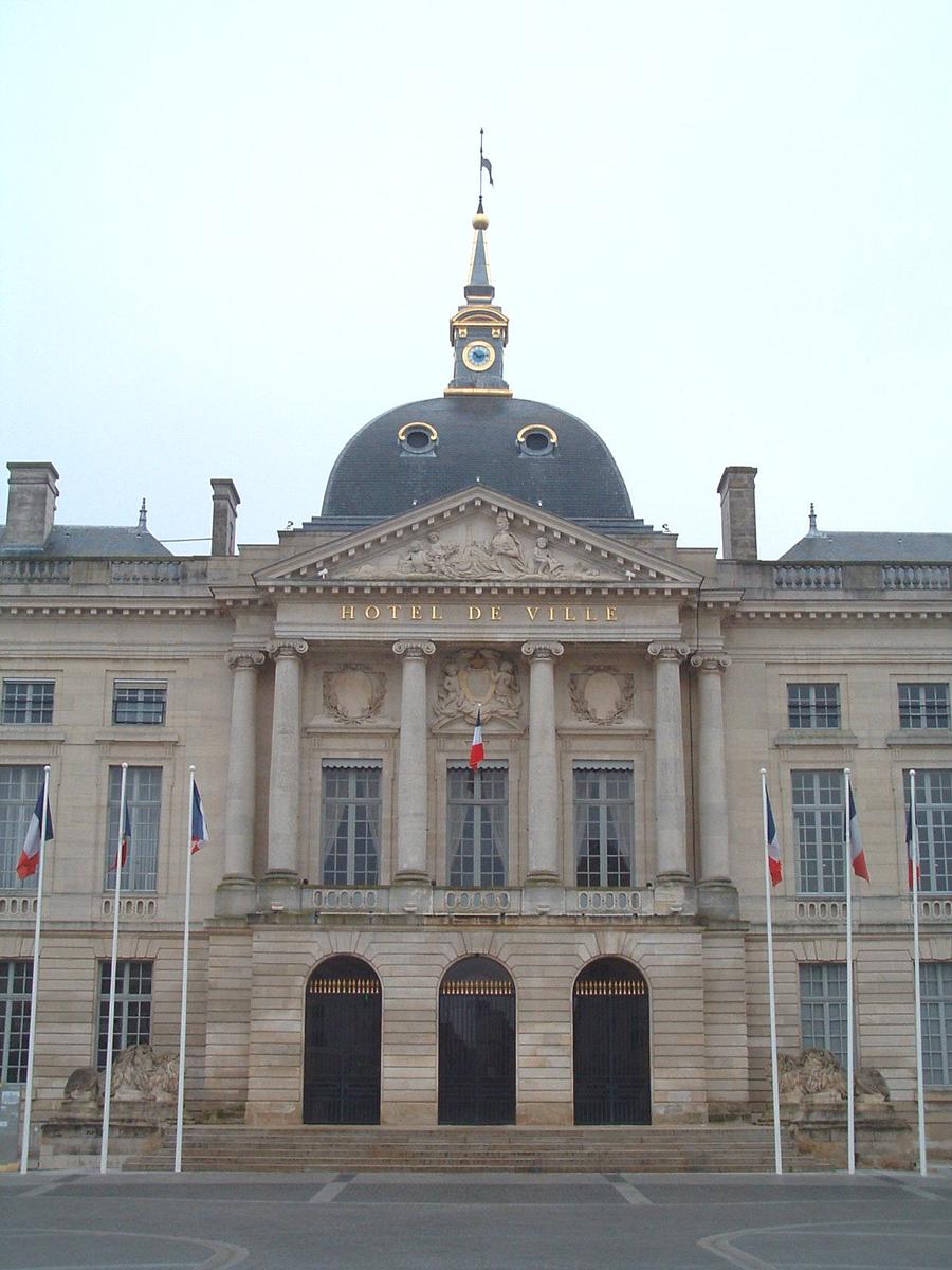 Chalons-en-Champagne Town Hall 