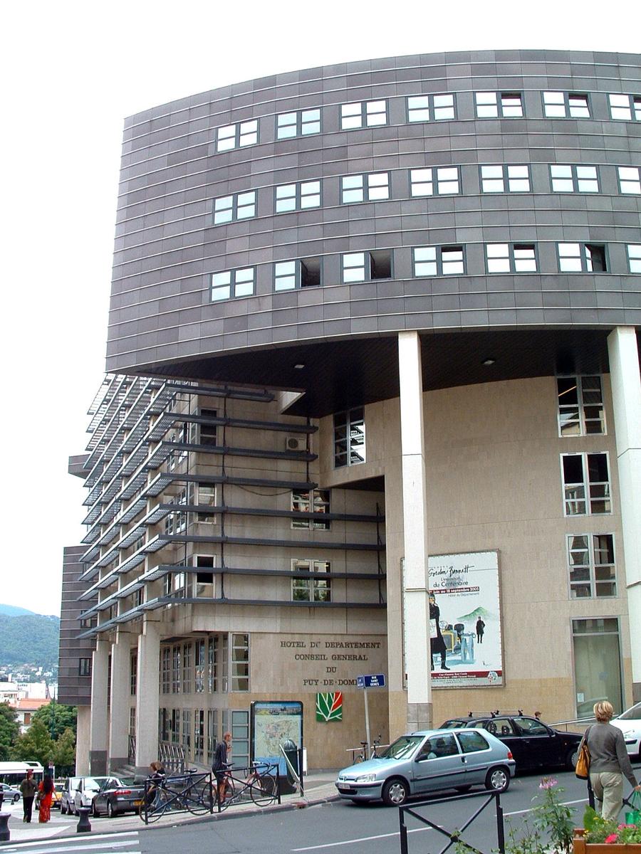 Le siège du Conseil Général du département du Puy de Dôme (63) à Clermont-Ferrand 