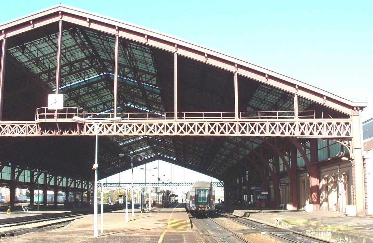 Gare de Troyes, côté des quais 