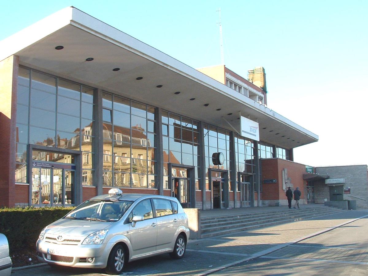 La gare SNCF de Dunkerque (59-Nord) 