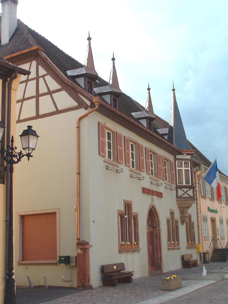 L'Hôtel de Ville d'Eguisheim (68-Alsace) 