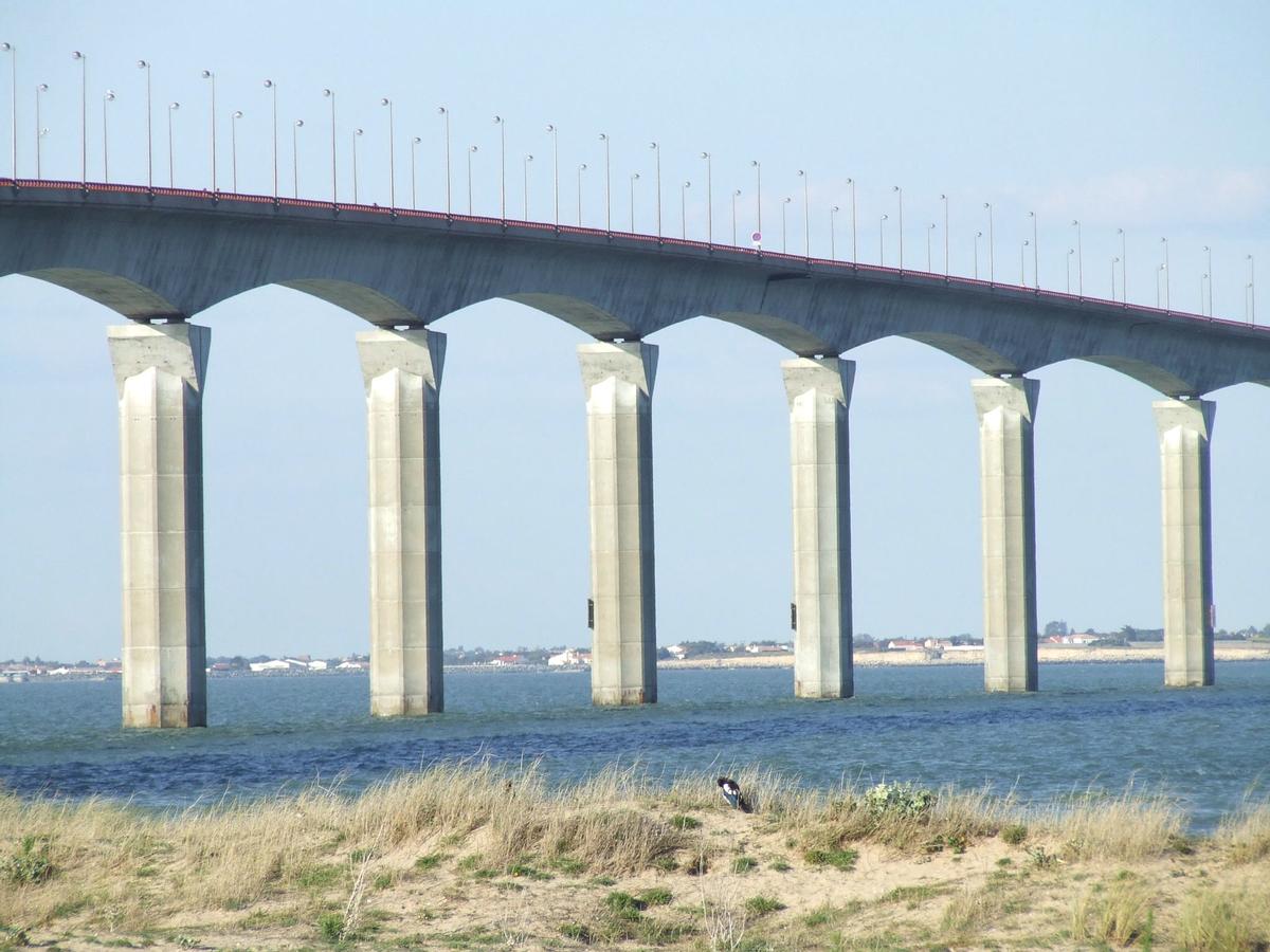 Brücke zur Insel Ré 