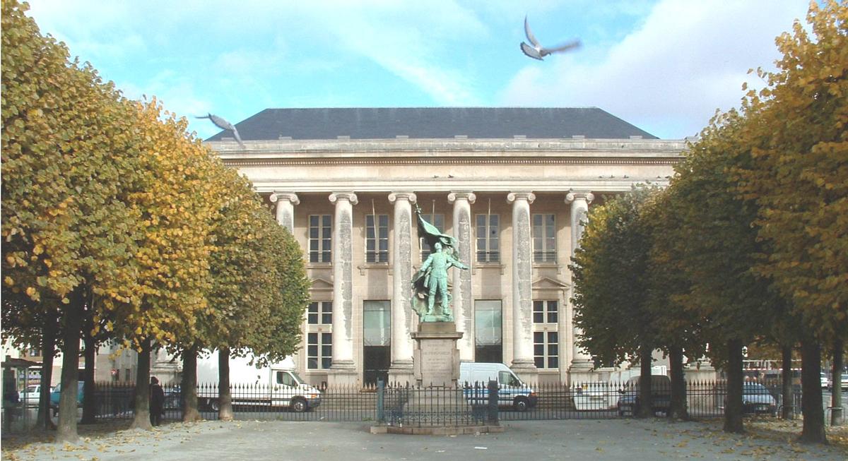Former Nantes stock exchange 