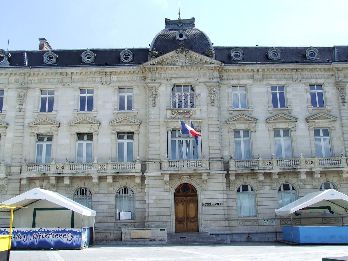 Hôtel de Ville de Mont de Marsan 