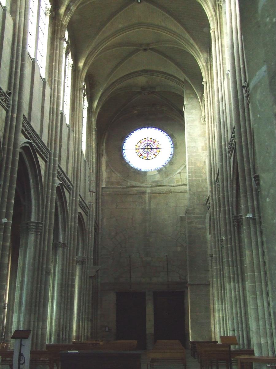 Montereau Fault Yonne (Seine & Marne): Collégiale Notre-Dame et St Loup 