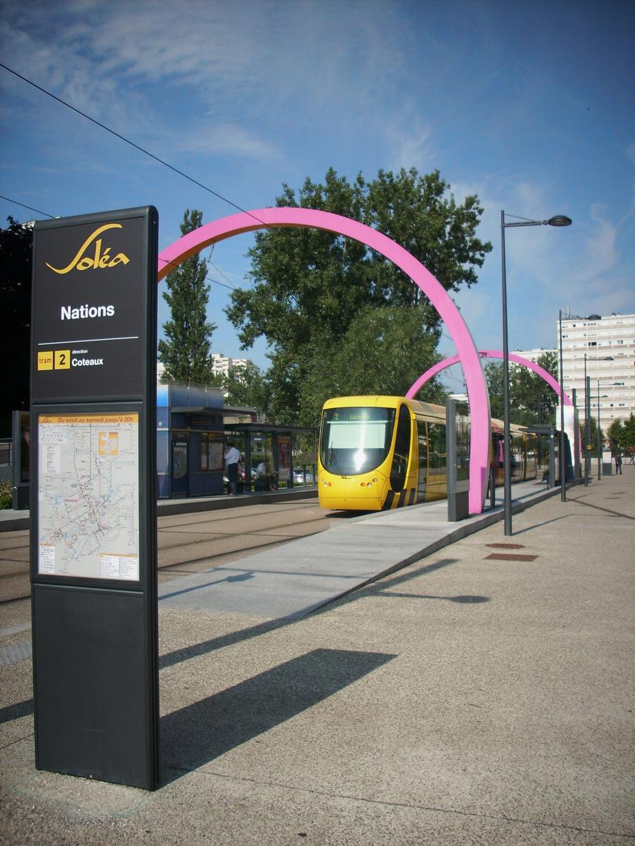 Mulhouse: Tram ligne est-ouest, station Nations 