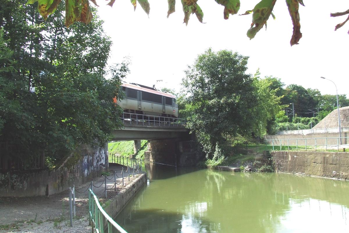 Railroad bridge across the Rhone-Rhine Canal at Mulhouse 