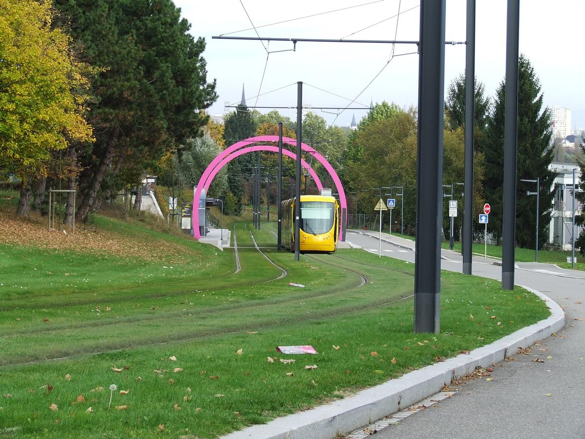 Mulhouse: Tram-train, ligne Est-Ouest dans les quartiers Coteaux/Illberg 