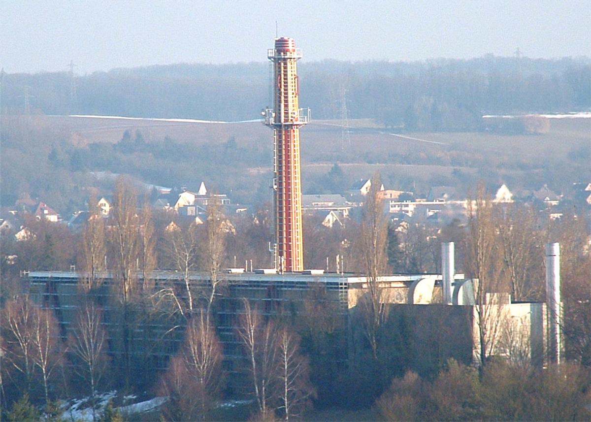 Mulhouse: Centrale thermique de l'Illberg pour le chauffage urbain du quartier de l'Illberg 
