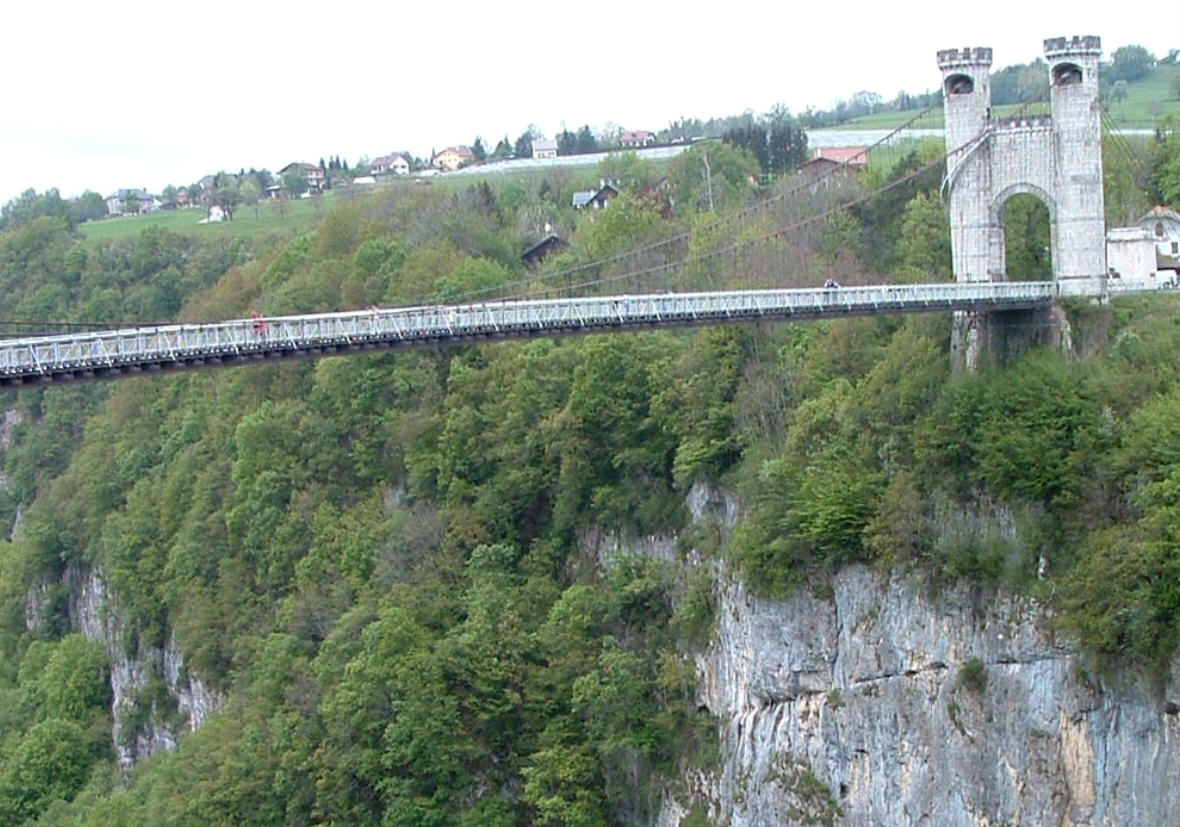 Pont de la Caille près de Cruseilles (74 - Haute Savoie - Région Rhône-Alpes) 