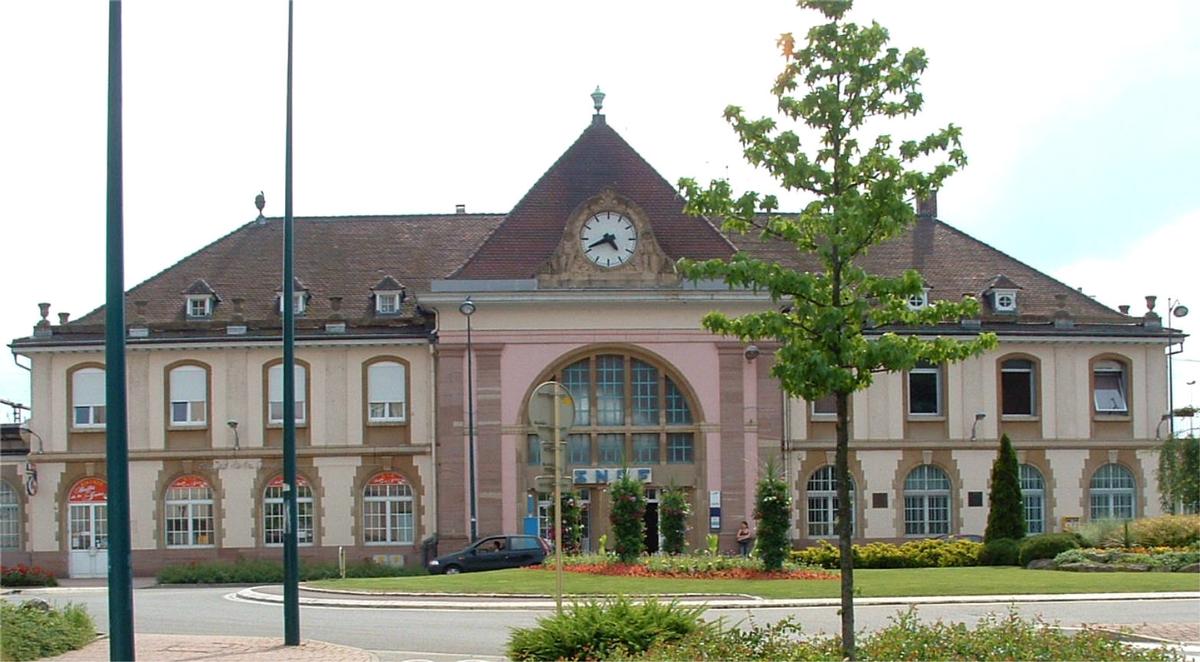 Saint-Louis Railroad Station 